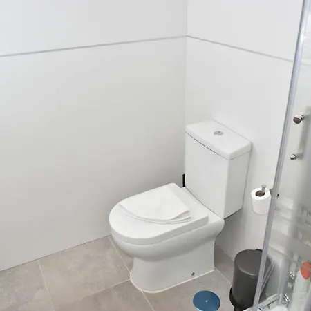 Spectacular 8 Pax/4 & Free Parking Appartement Málaga