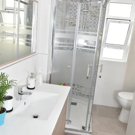 Appartement Spectacular 8 Pax/4 & Free Parking